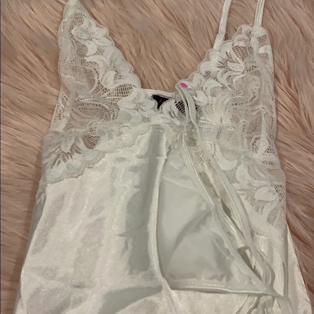 📦 White Chemise Set (L-50) - Picture 7 of 16